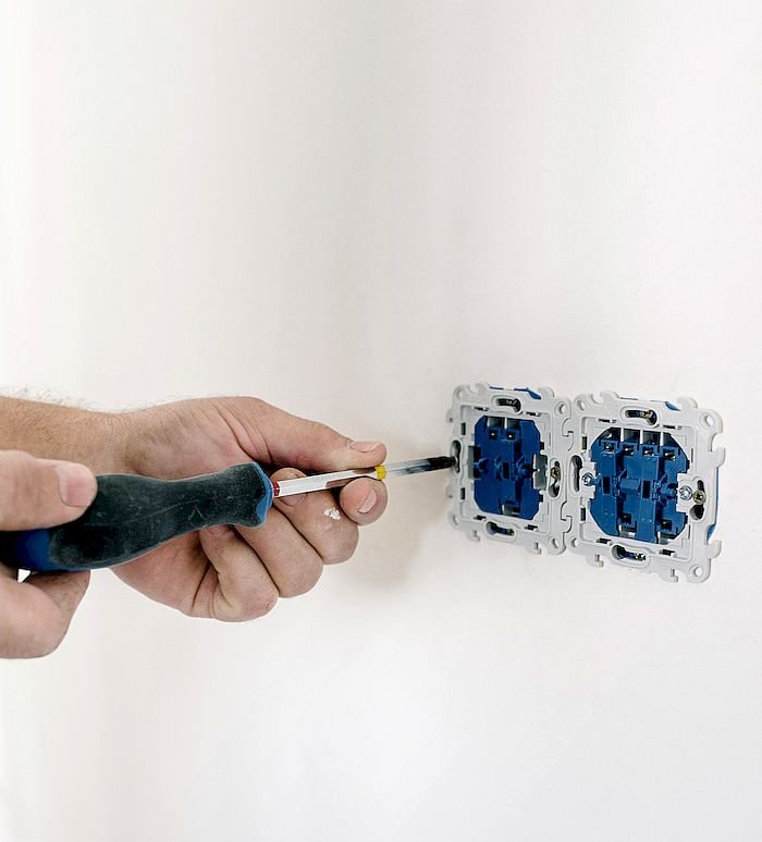 Business and rental property maintenance service